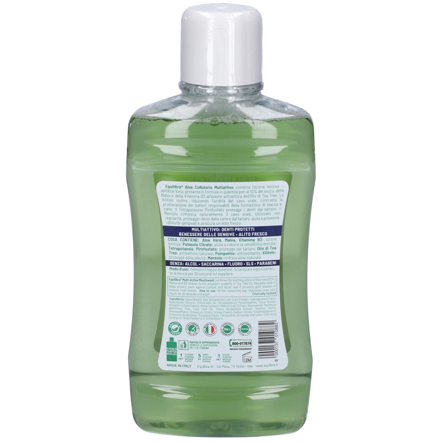 Retro di una bottiglia trasparente con liquido verde. Informazioni testuali e loghi visibili. Tappo bianco.
