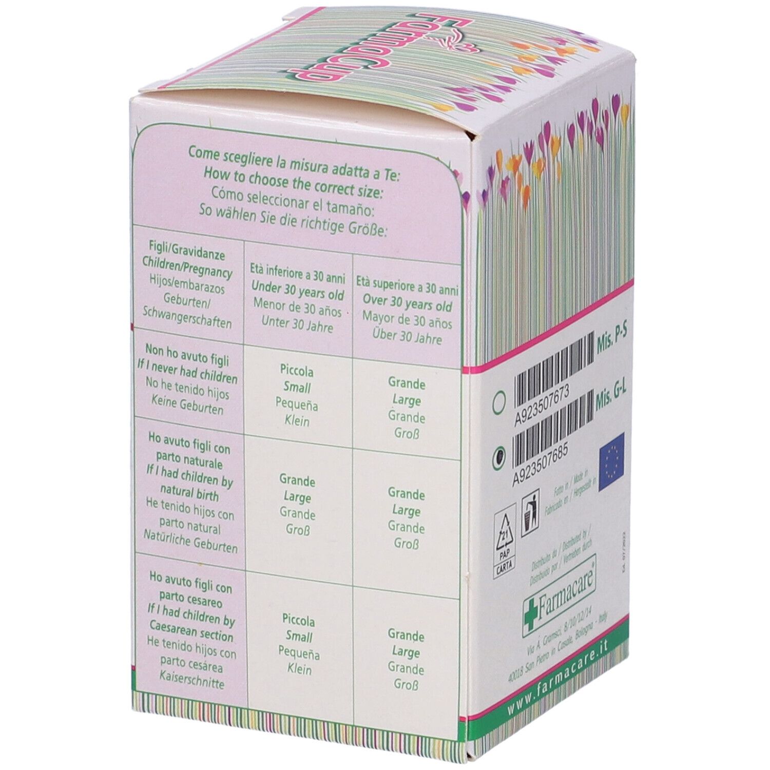 Retro confezione Coppetta Mestruale Farmacup Grande. Scatola bianca con informazioni prodotto, codice a barre e logo.