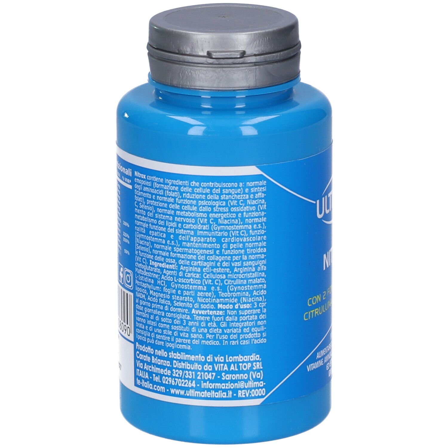 Flacone blu con tappo argentato. Retro con testo. Scritta: ULTIMATE ITALIA, NITR-OX.