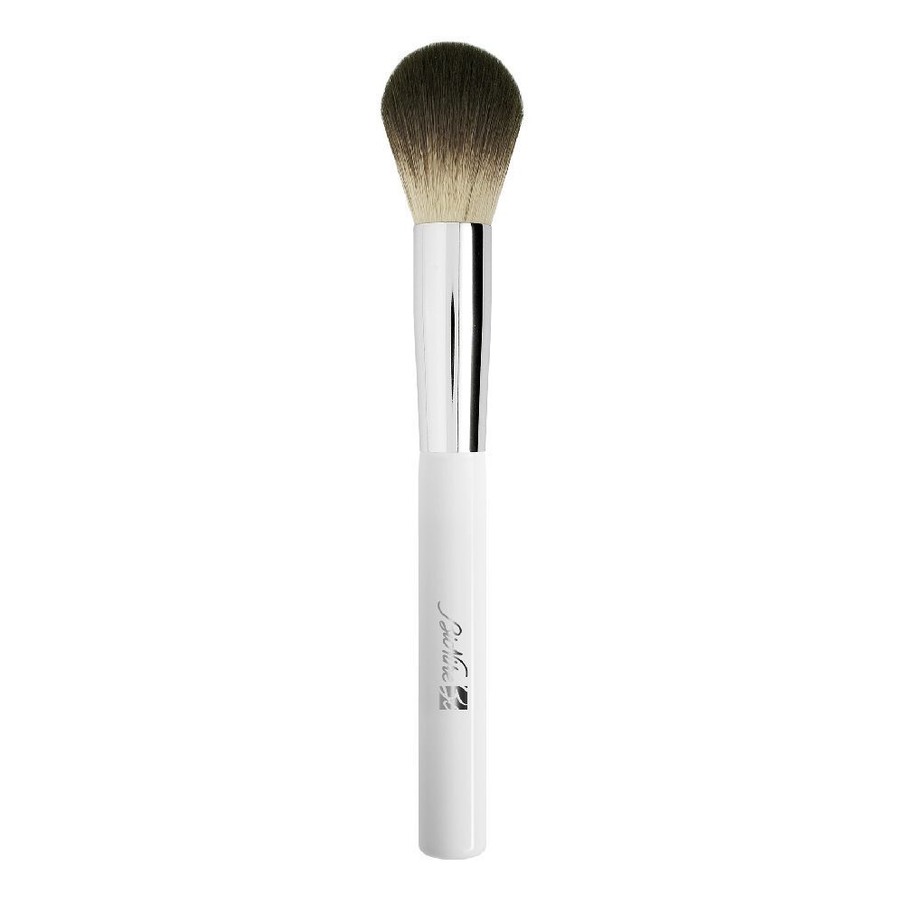 Pennello per polveri con manico bianco e ghiera argentata. Setole nere e beige. Logo e testo sul manico.