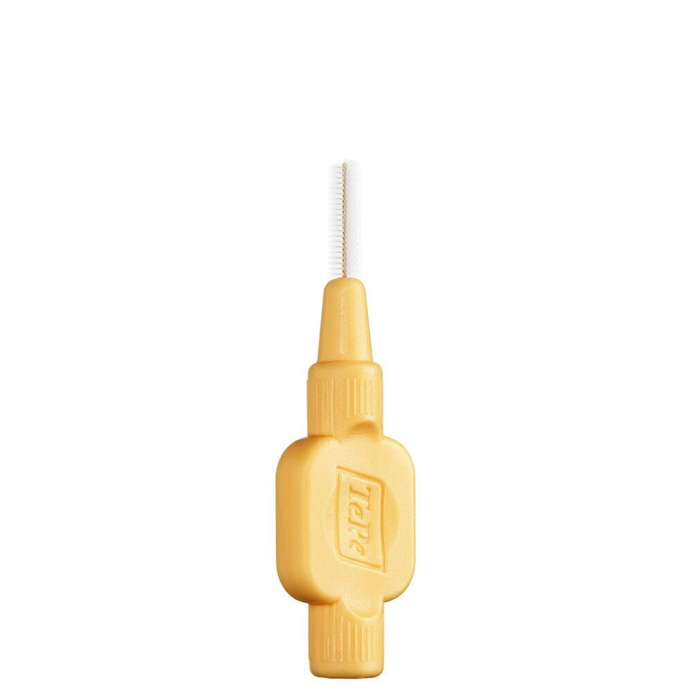 Singolo scovolino TePe Extra Soft arancione. Setole bianche.