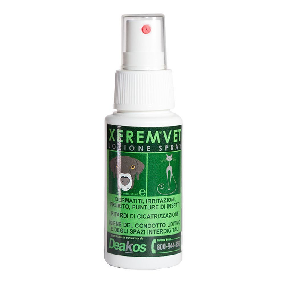 Flacone spray bianco con erogatore rosso. Scritta XEREM VET ed etichetta verde con cane e gatto. Testo in italiano.