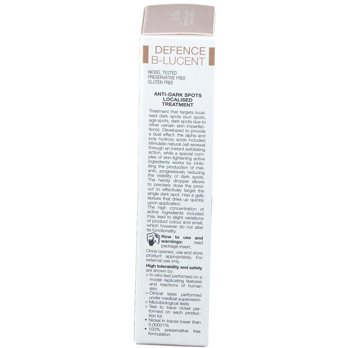 Boîte blanche avec texte. Informations sur le produit et ingrédients. Marque et nom visibles.