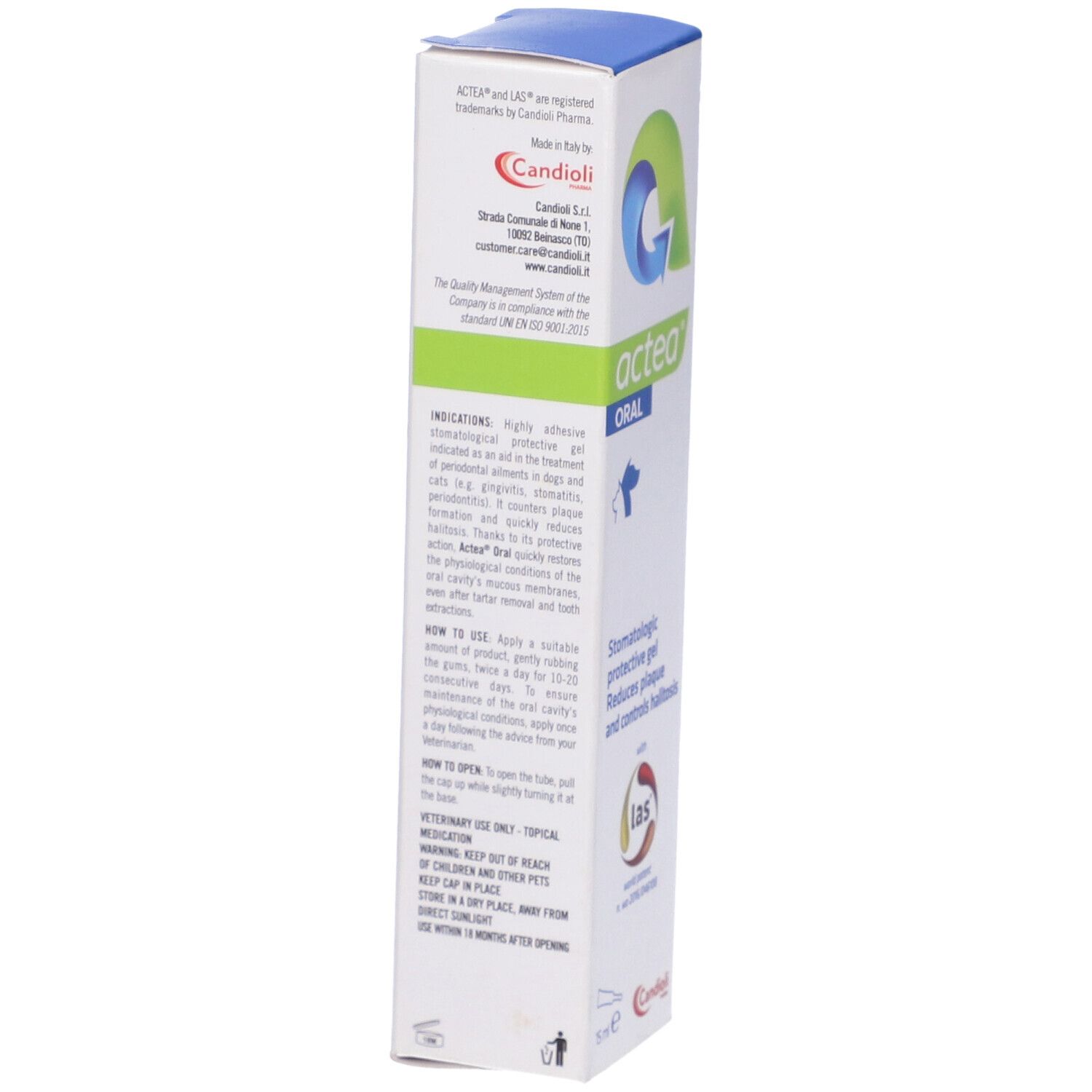 Weiße Kartonverpackung mit blauen und grünen Akzenten, zeigt Produktinformationen.