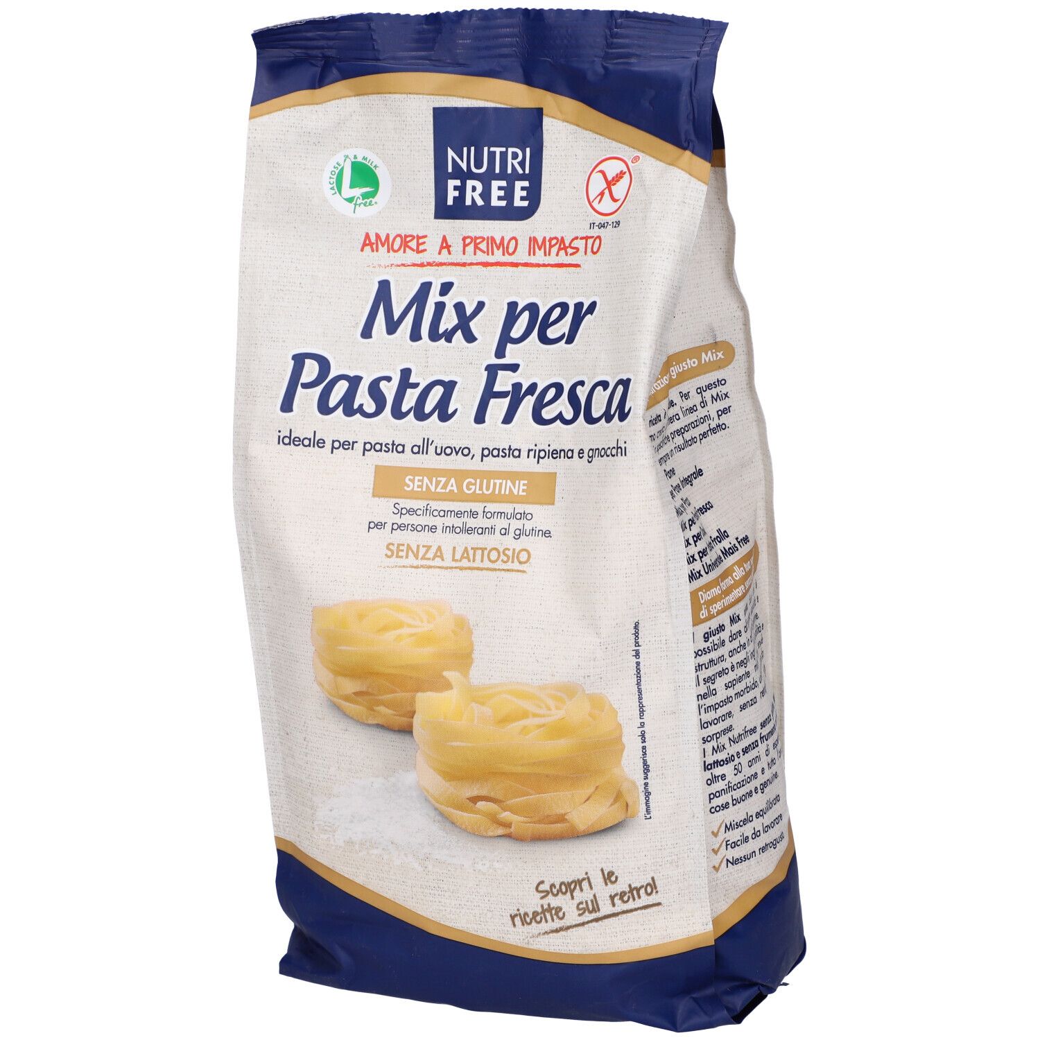 Confezione di "Nutri Free Mix per Pasta Fresca". Senza glutine e senza lattosio. Immagine di tagliatelle.