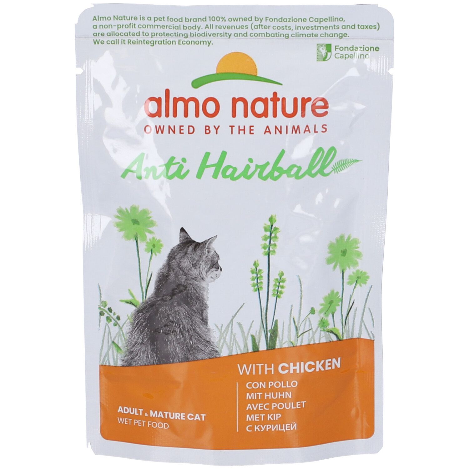 Busta Almo Nature Anti Hairball. Gatto, testo verde, "WITH CHICKEN". Sfondo arancione.