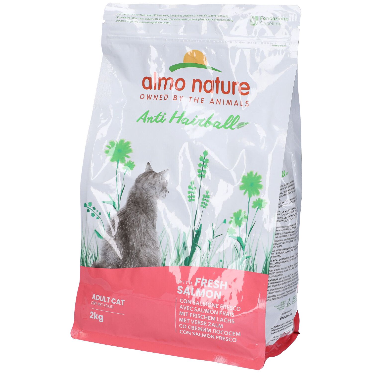 Confezione di cibo per gatti Almo Nature. Scritto: Anti Hairball, con salmone fresco. 2kg. Immagine di un gatto.