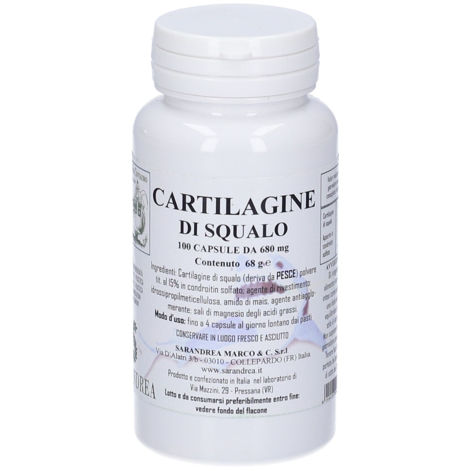 Flacone bianco con tappo a vite. Scritta: Cartilagine Di Squalo, 100 capsule. Testo e logo. Marchio: Sarandrea.