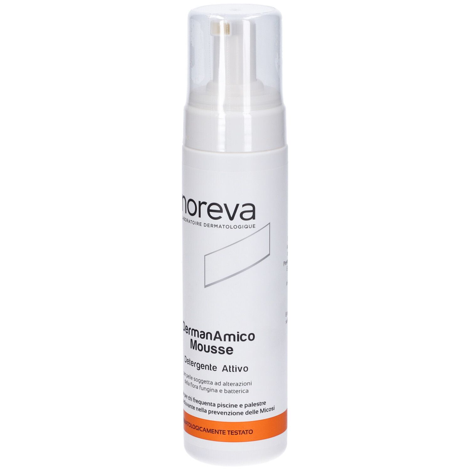 Flacone bianco con spruzzatore. Scritta: Noreva, DermanAmico Mousse. Striscia arancione in basso.