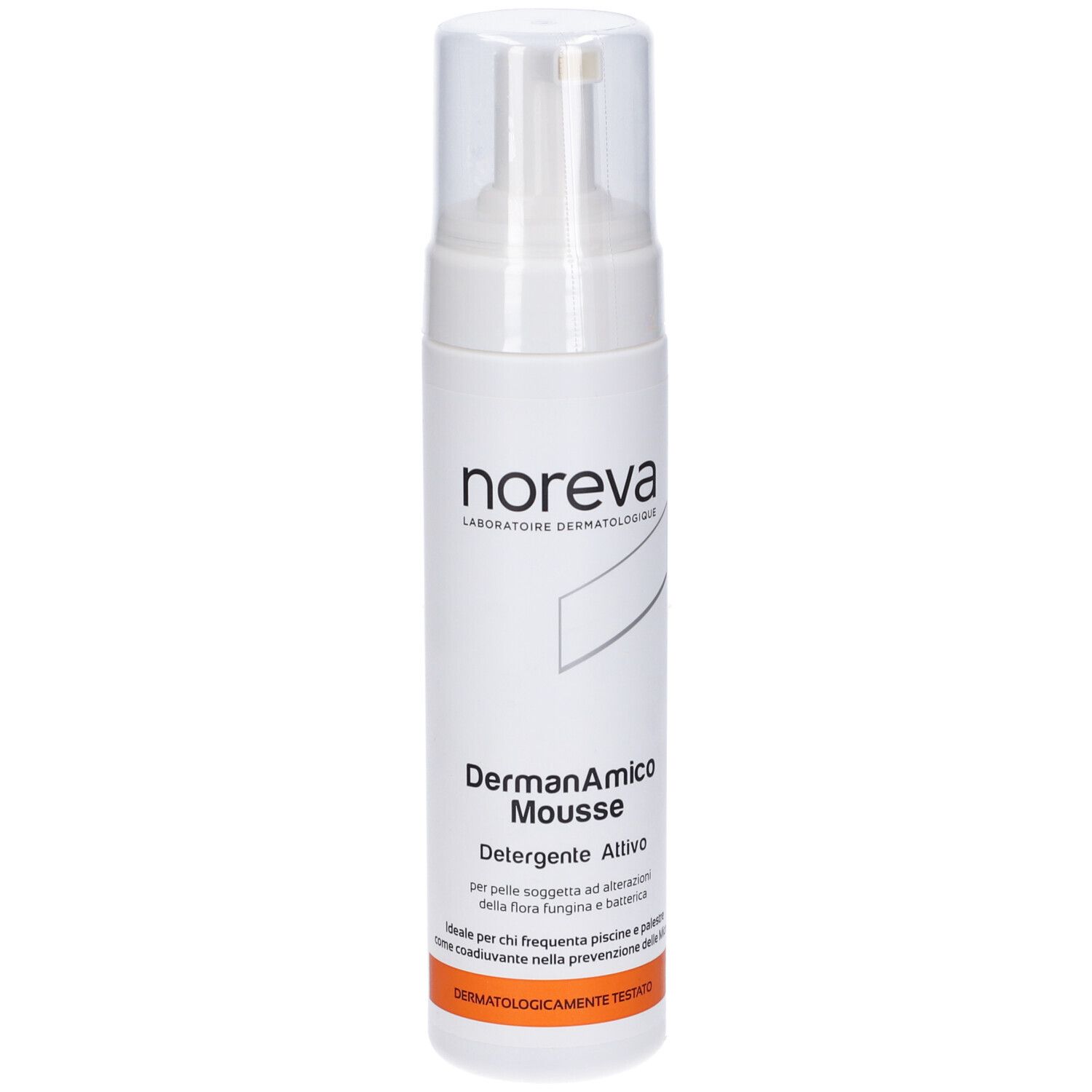 Flacone bianco con spruzzatore. Scritta: Noreva, DermanAmico Mousse. Striscia arancione in basso.