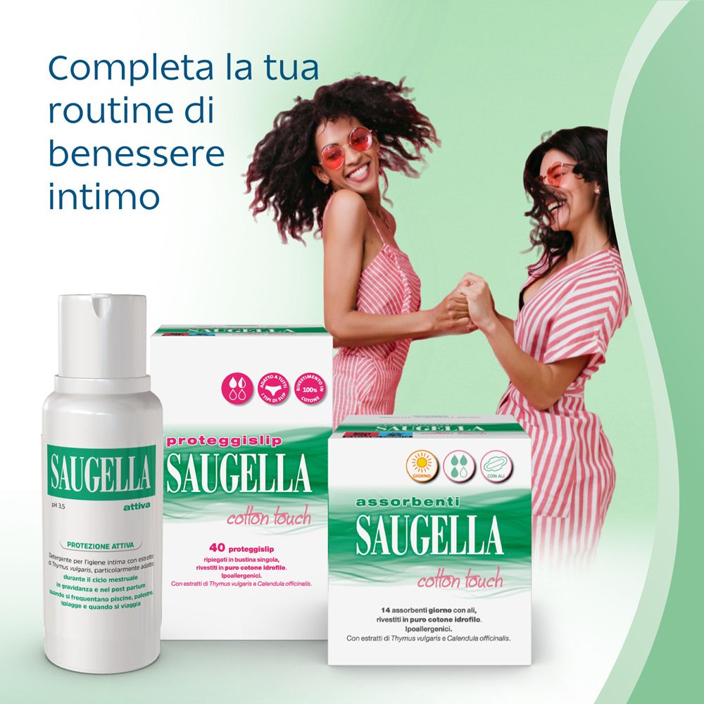 Zwei Frauen tanzen. Produkte: Saugella Intimwaschlotion, Saugella Cotton Touch-Packungen. Text: Vervollständigen Sie Ihre Intim-Wellness-Routine.