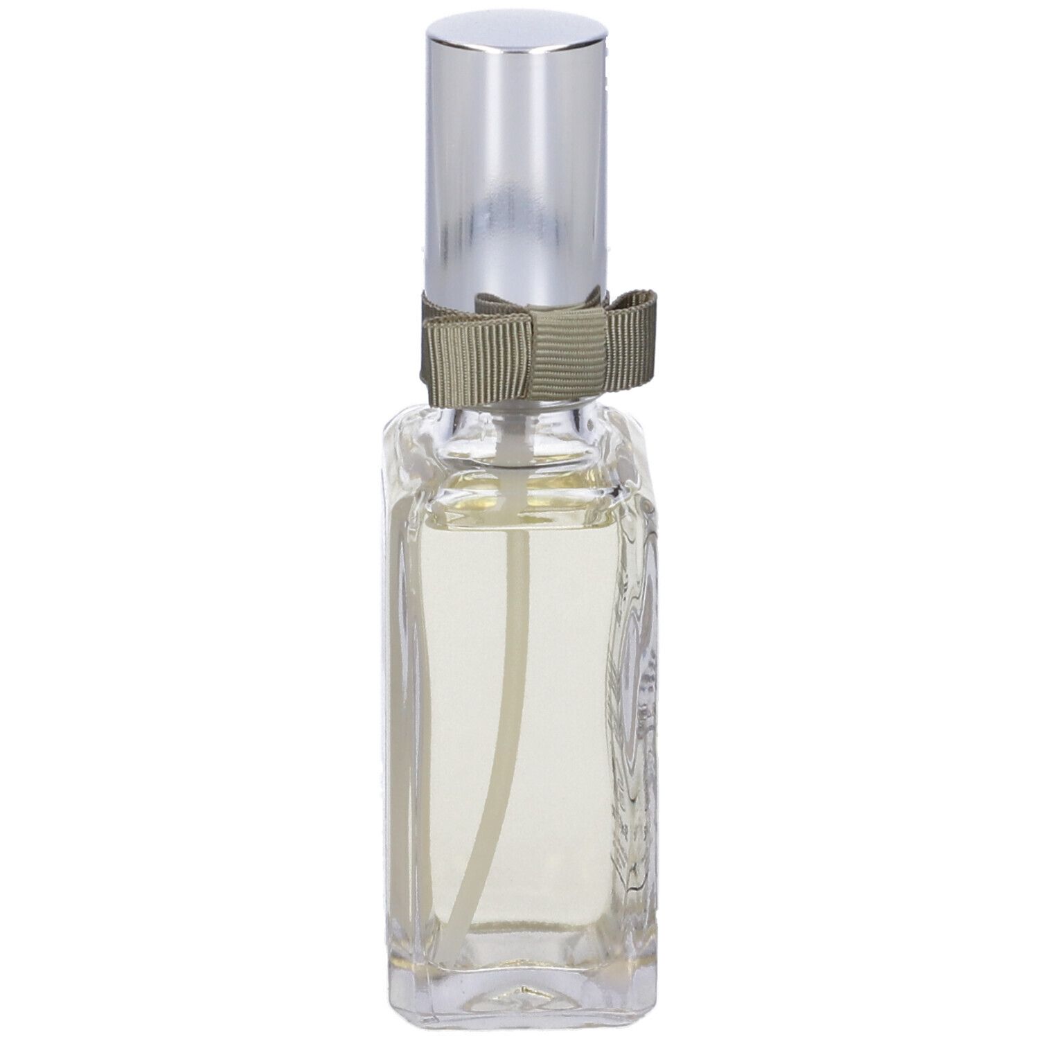 Flacone in vetro con tappo argentato e vaporizzatore. Nastro grigio al collo. Liquido visibile.