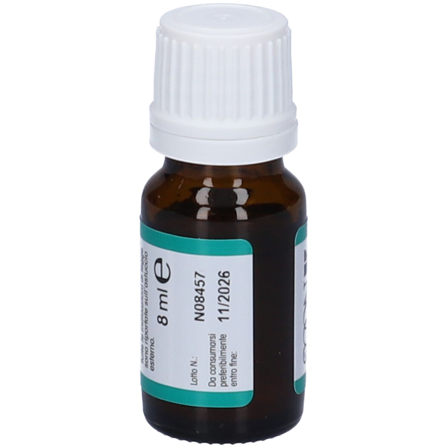 Flacone di vetro marrone con tappo a vite bianco. Etichetta con indicazione del volume 8 ml e data di scadenza. Flacone in piedi.