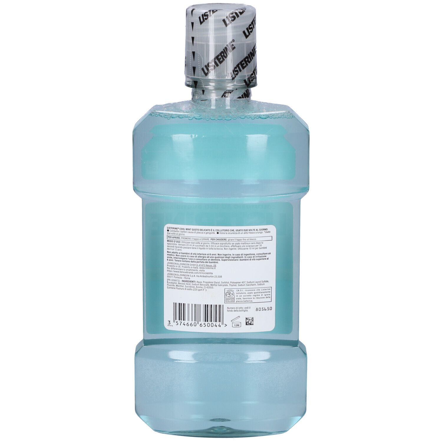 Rückansicht der Mundspülung-Flasche. Blaues Flüssigkeit, Etikett mit Text.