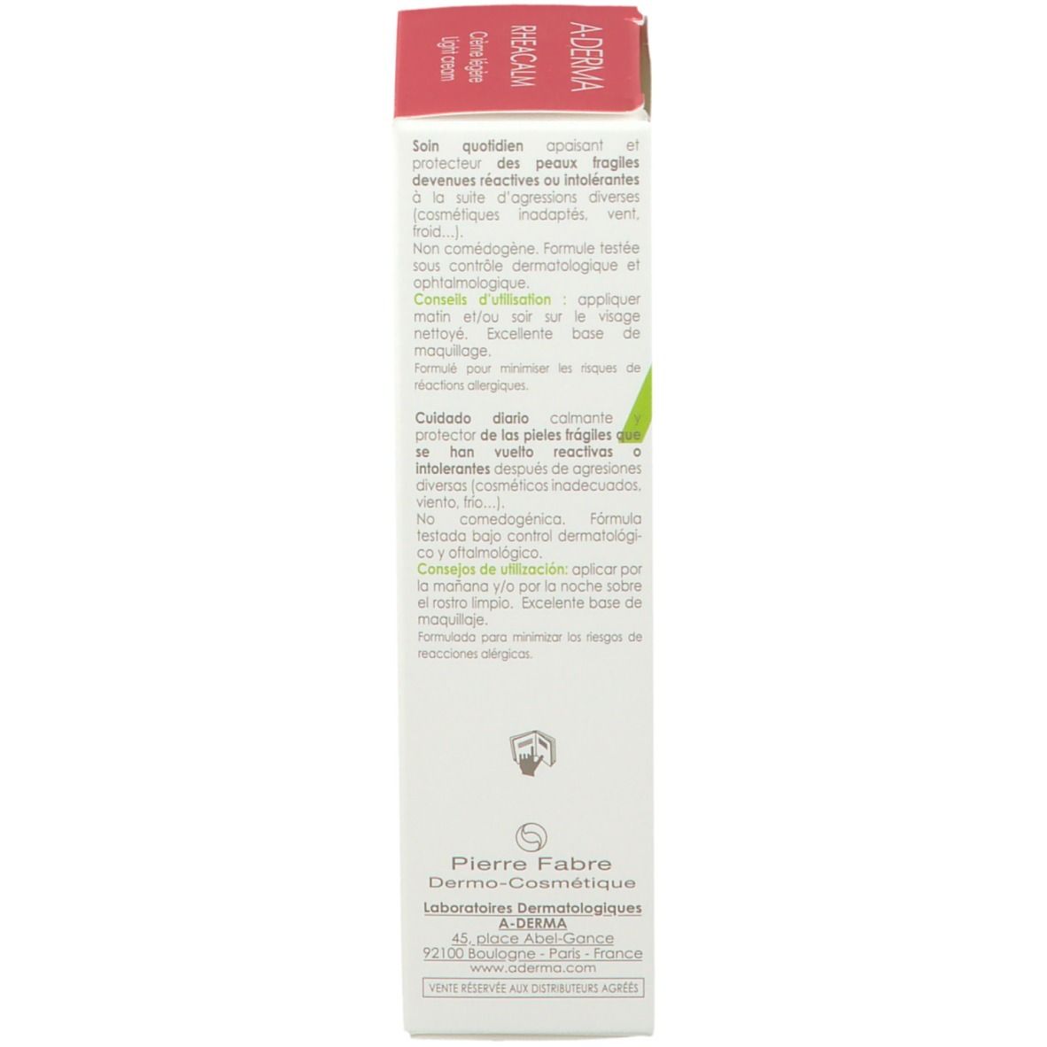 Confezione di crema A-DERMA RHEACALM. Scatola bianca con testo e grafica verde. Contiene 40ml. Scritta: Crème légère, apaissante, light cream, soothing.