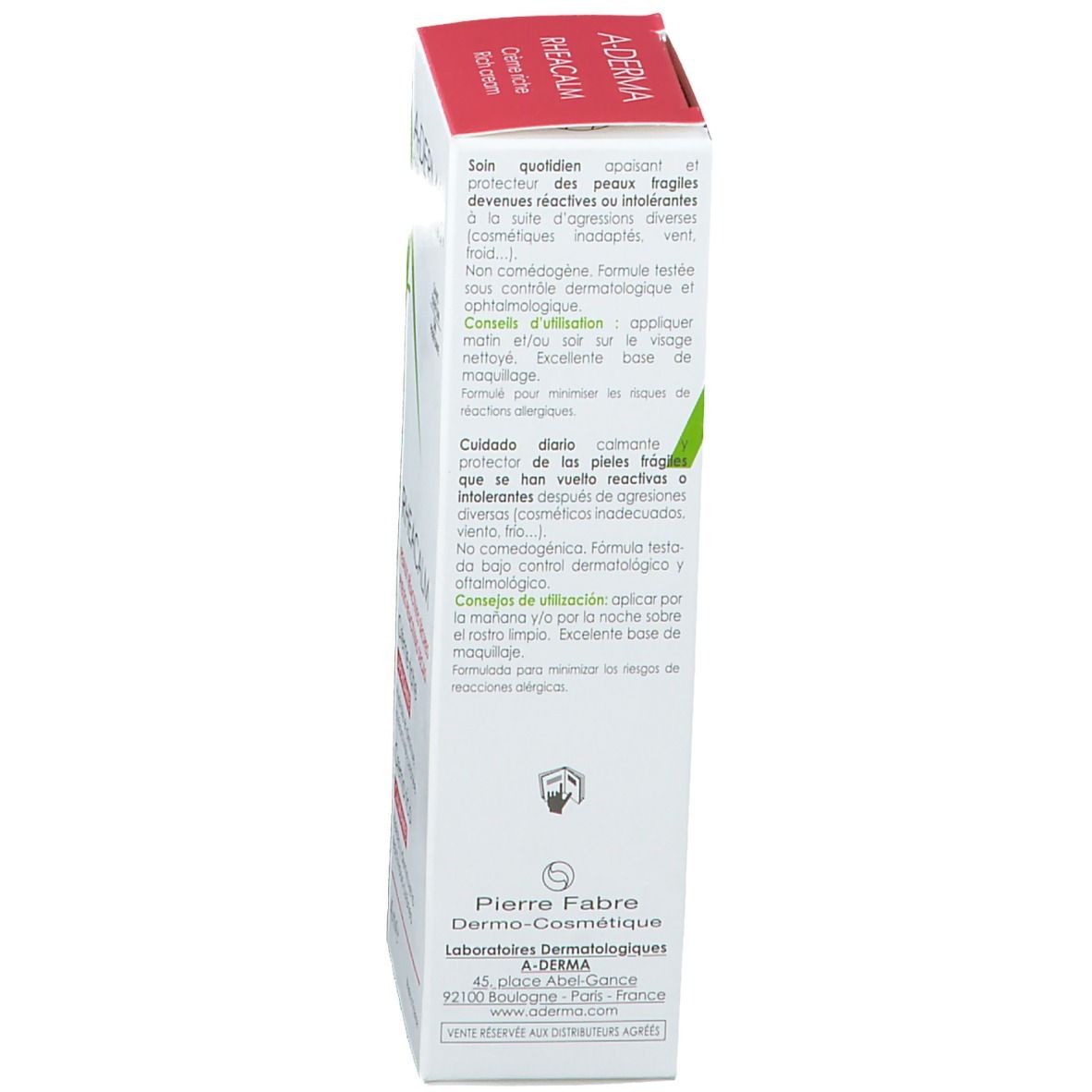 Côté de l'emballage A-DERMA Rheacalm. Texte multilingue. Conseils d'utilisation et informations fabricant.