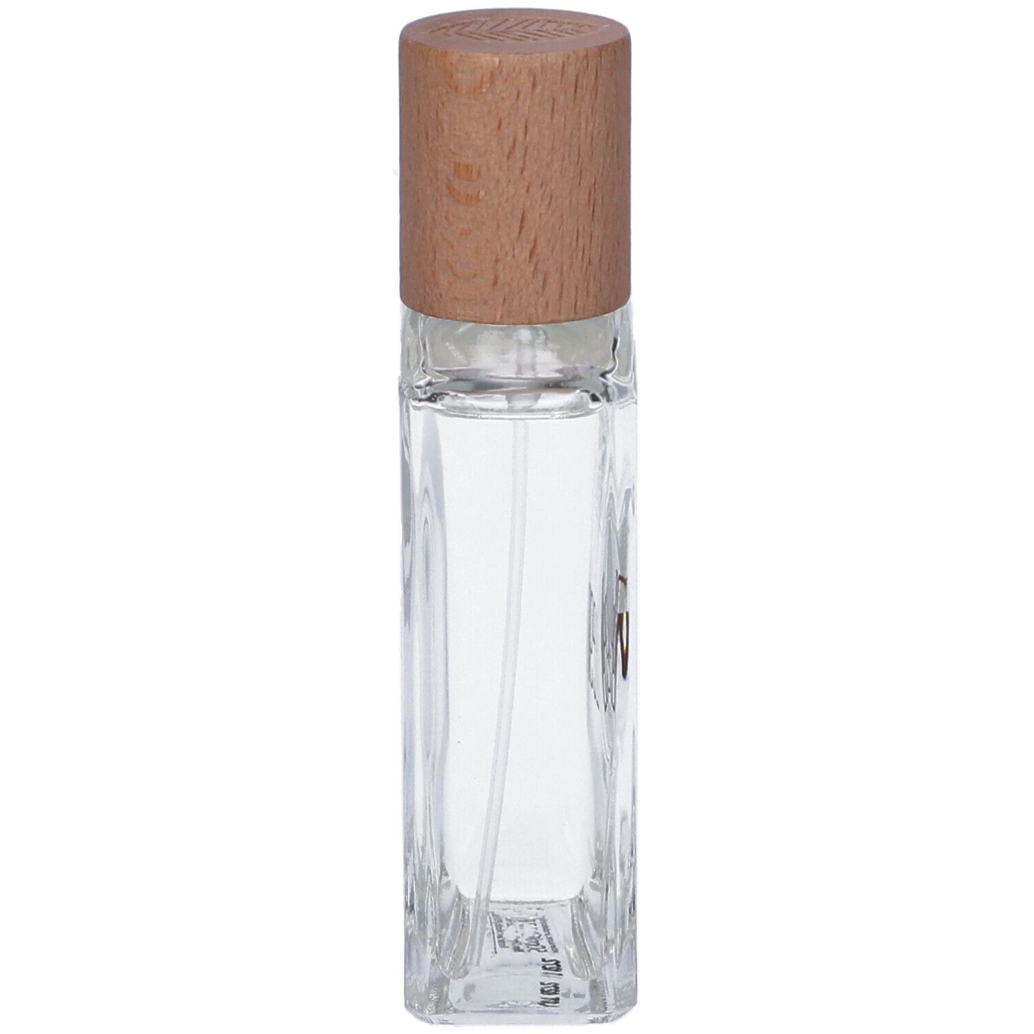 Flacone rettangolare in vetro con tappo in legno. Contenuto trasparente. Erogatore spray. Forma alta e stretta.