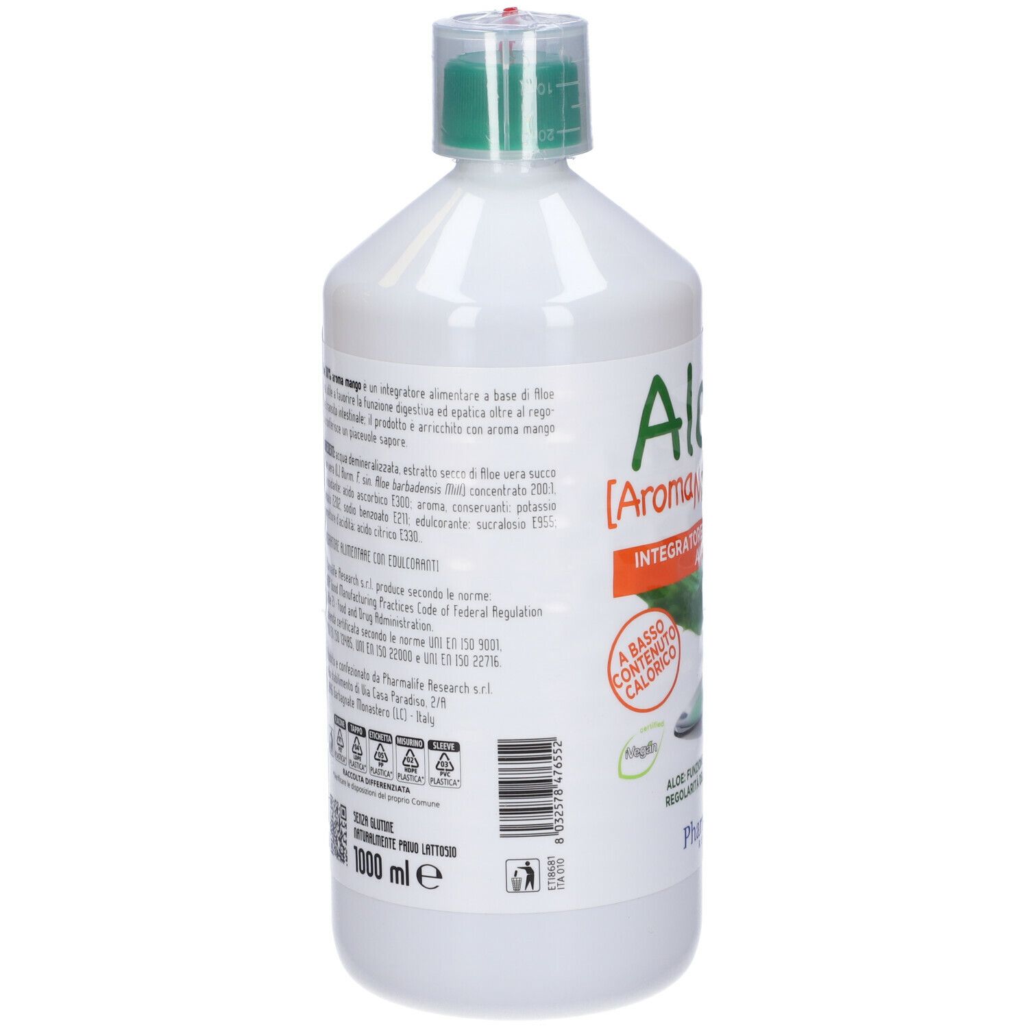 Bottiglia bianca con tappo verde. Retro con testo e codice a barre. Scritta: 1000 ml.