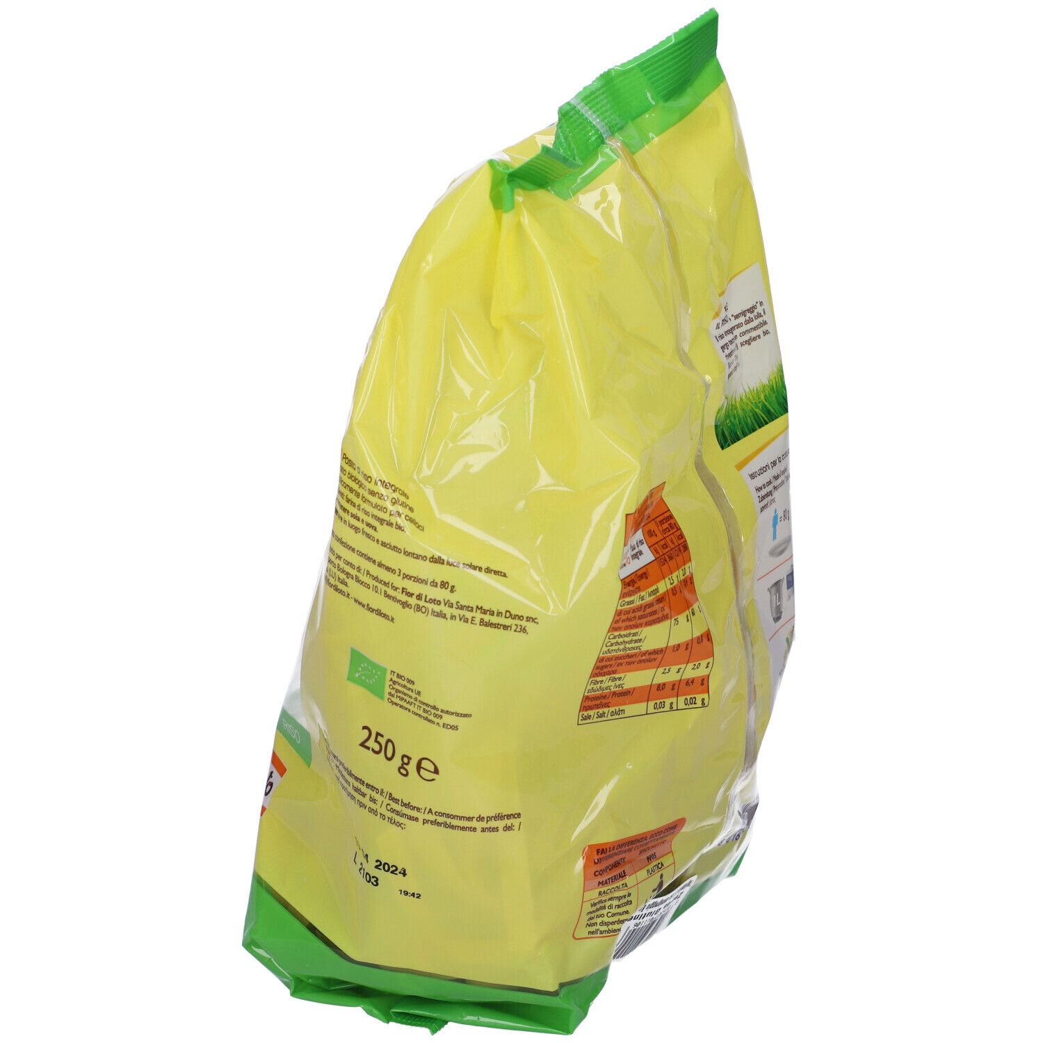 Retro della confezione di tagliatelle senza glutine. Confezione giallo-verde, testo e grafici. Scritte: informazioni nutrizionali, istruzioni per la preparazione, 250g.