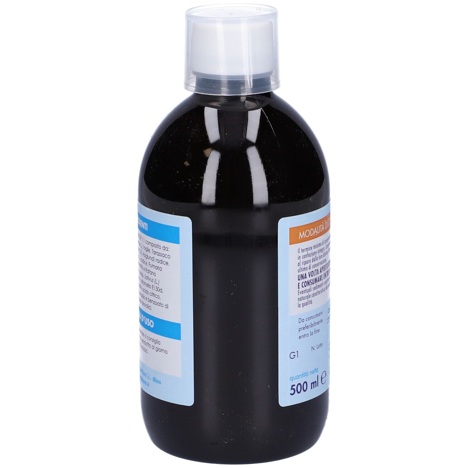 Vista laterale della bottiglia con liquido marrone. Testo: Modalità di conservazione, 500 ml.