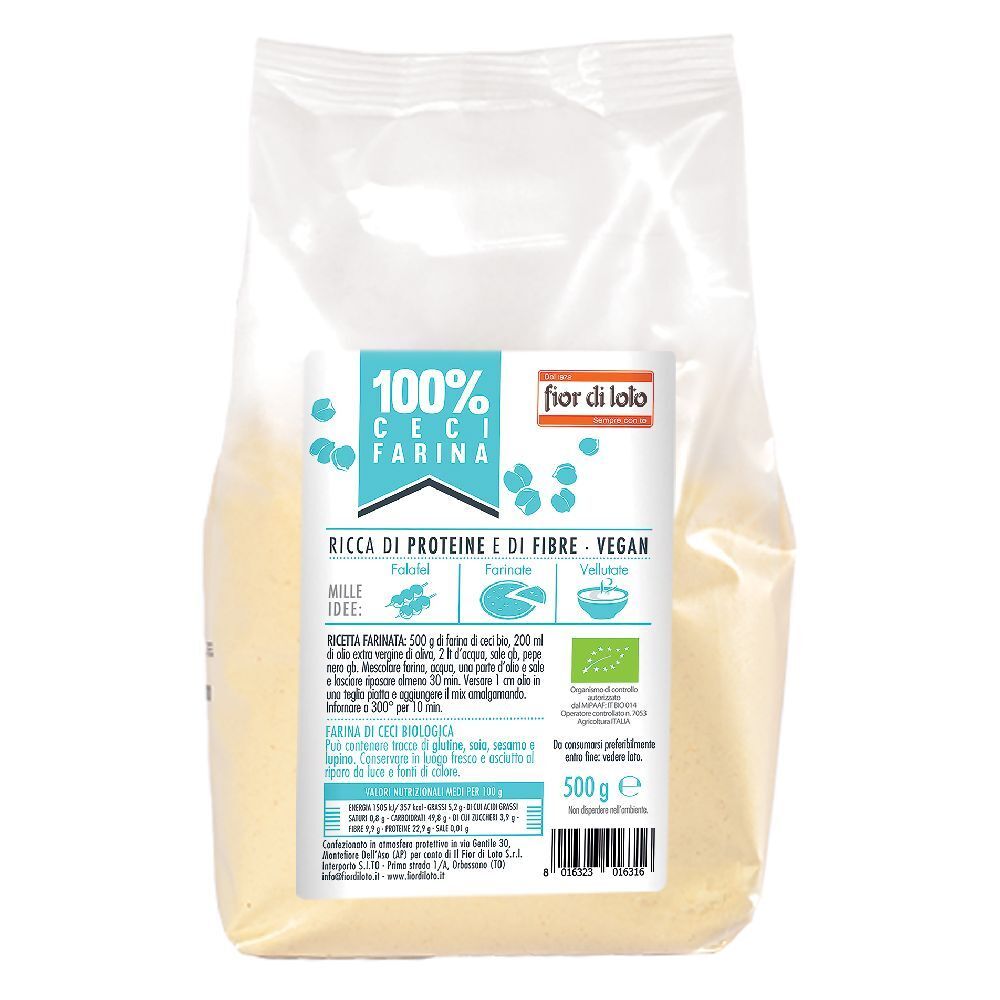 Sacchetto di farina di ceci 100%. Marchio "fior di loto". Ricco di proteine e fibre. Certificazione bio. 500g.