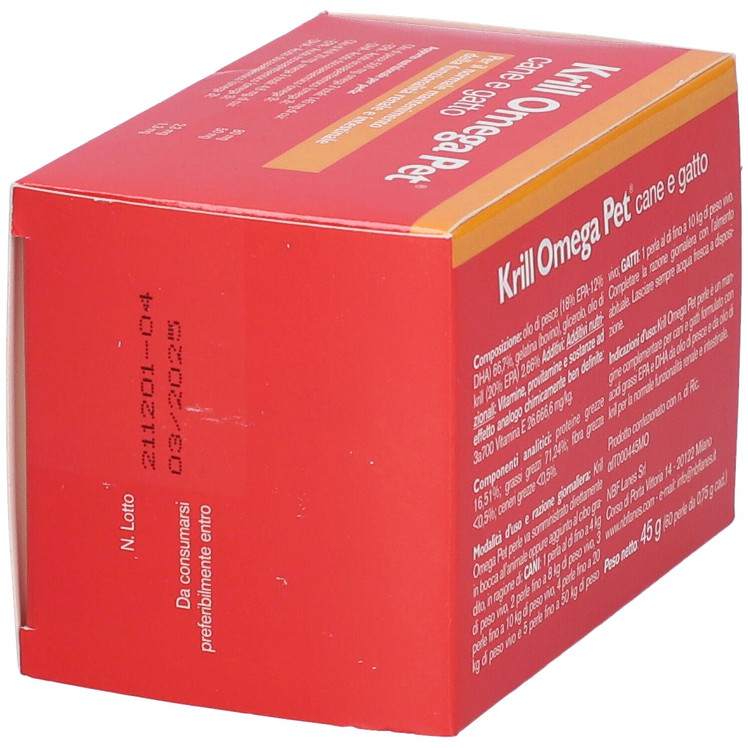 Scatola rossa "Krill Omega Pet" per cani e gatti. Testo in italiano. Data di scadenza.