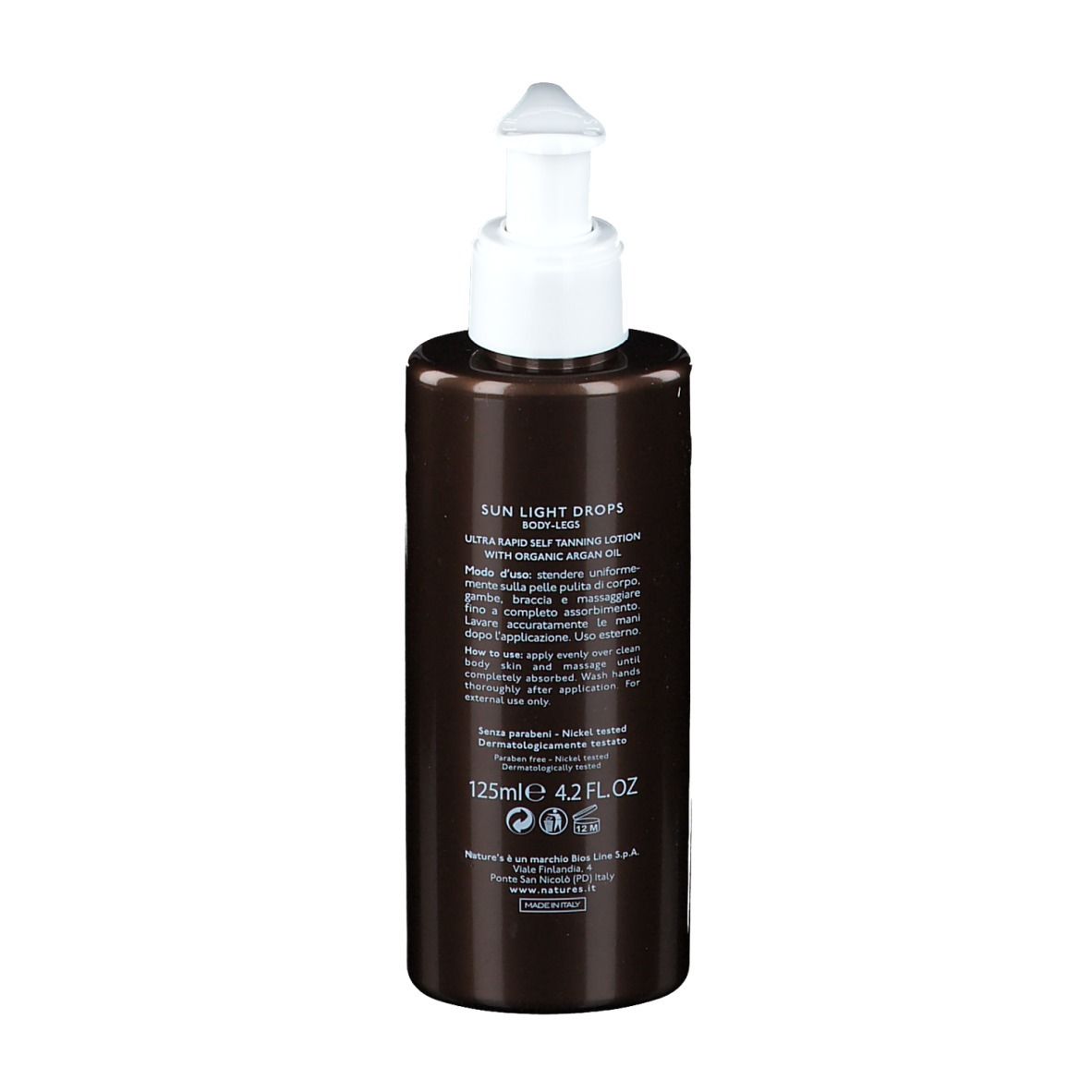 Flacone marrone con dosatore bianco. Scritta: Sun Light Drops, Ultra Rapid Self Tanning Lotion. 125ml.