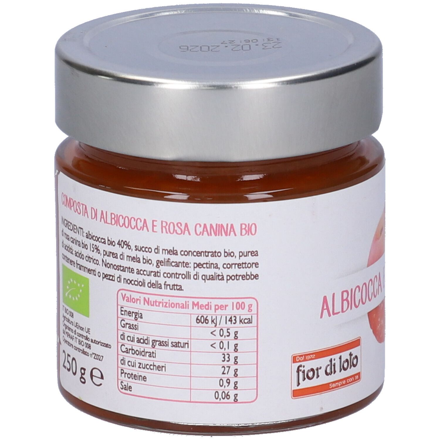 Vasetto con retro etichetta 'Albicocca e Rosa Canina'. Ingredienti e valori nutrizionali. Coperchio argentato.