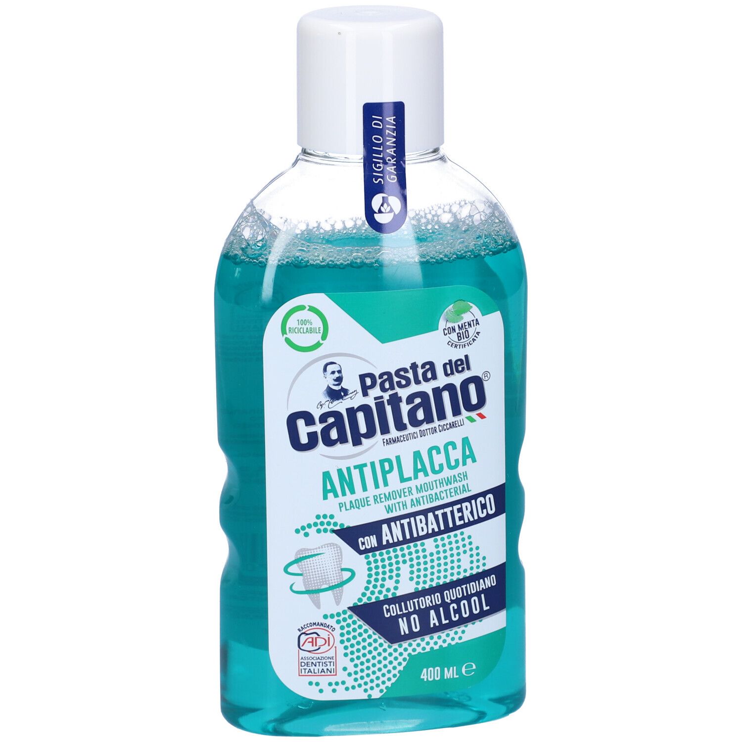 Collutorio in bottiglia trasparente con tappo bianco. Scritta: Pasta del Capitano Antiplacca.