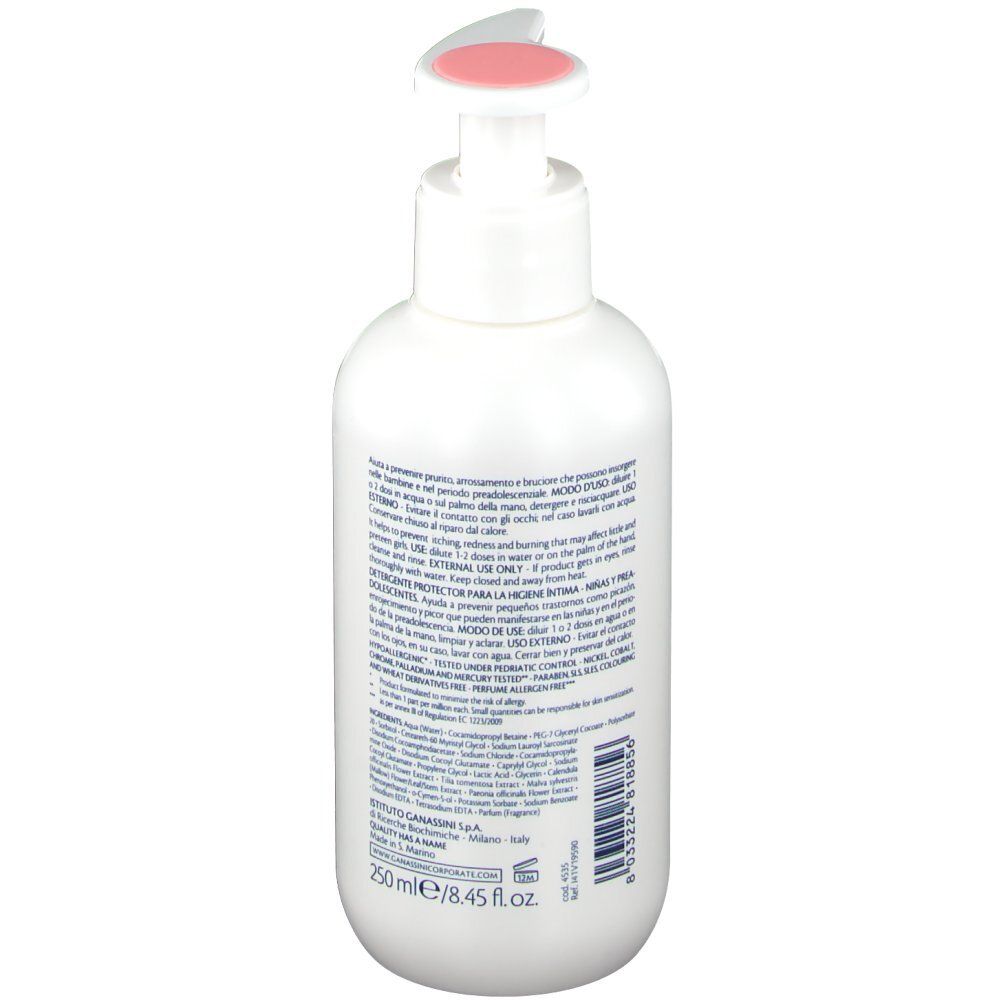 Rückseite einer weißen Flasche mit Pumpe. Text und Barcode. 250 ml/8.45 fl.oz.