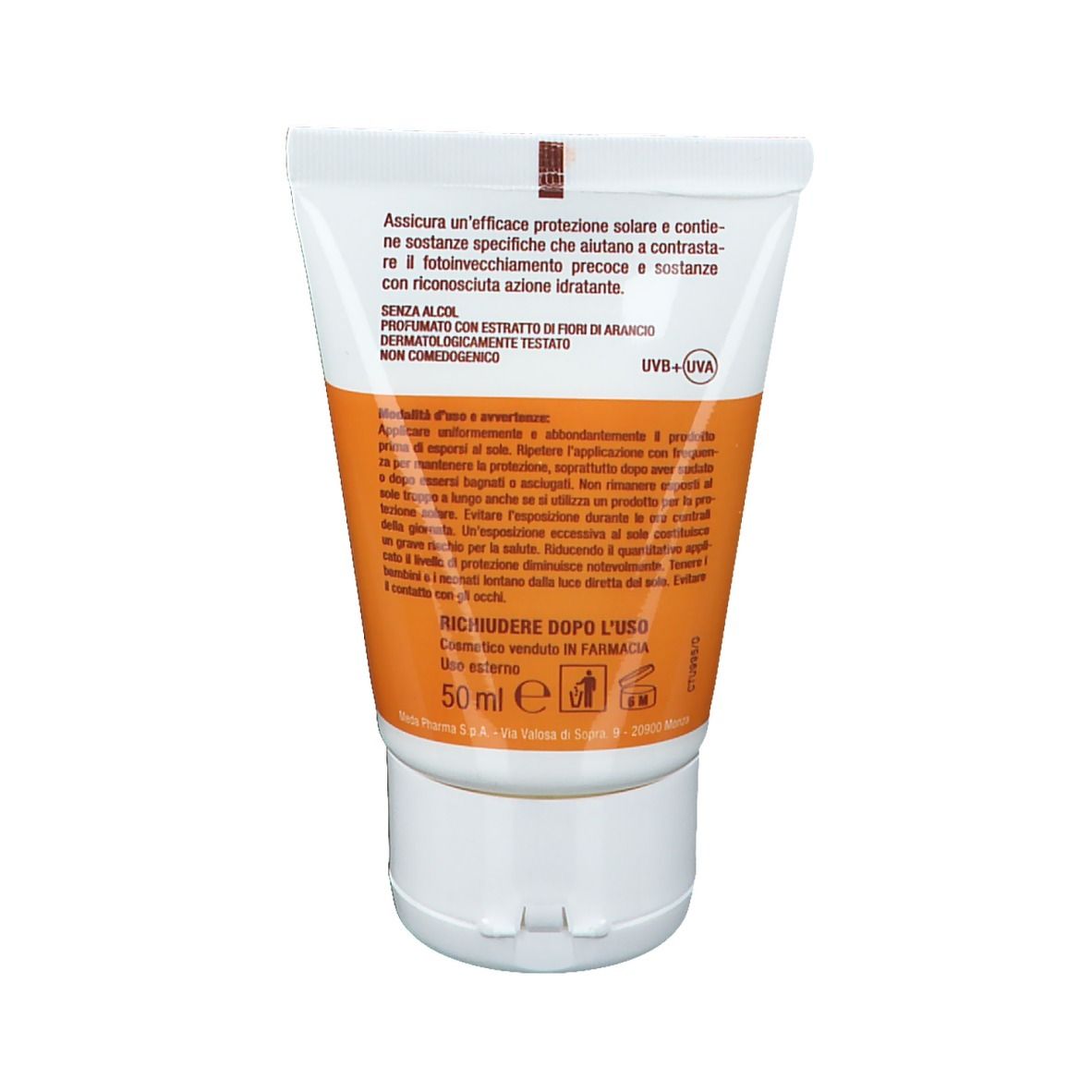 Dos du tube de crème Dermasol. Texte: Dermasol, ingrédients, instructions d'utilisation. Fond blanc avec zone orange.