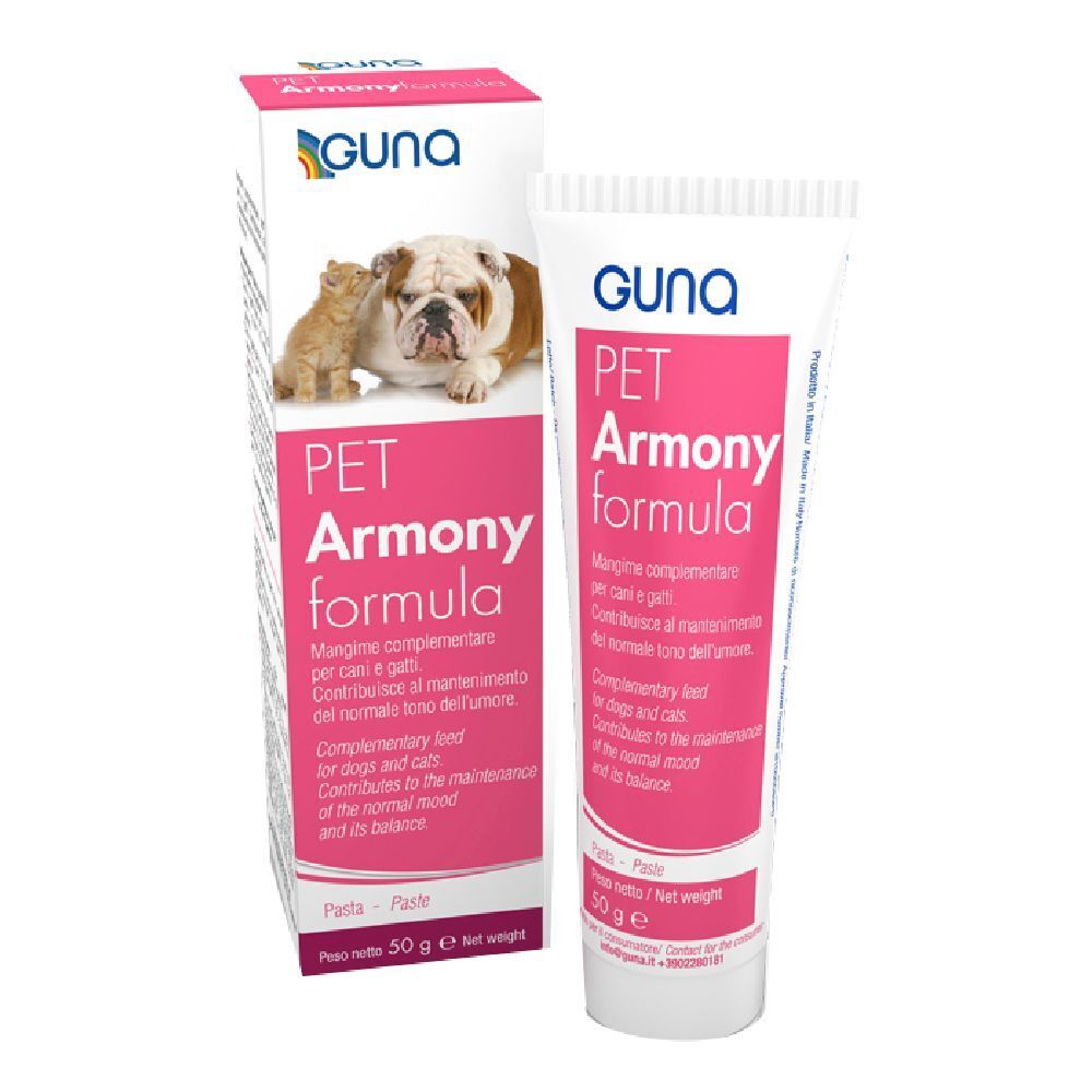 Tubo rosa con nome del prodotto e logo. Un cane e un gatto sulla confezione. 50g netti.