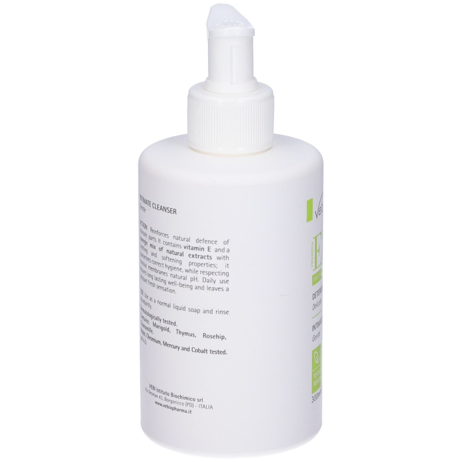 Flacone bianco con dispenser. Scritta: Vebix, Intimate Cleanser. Contiene vitamina E ed estratti naturali. 300ml.