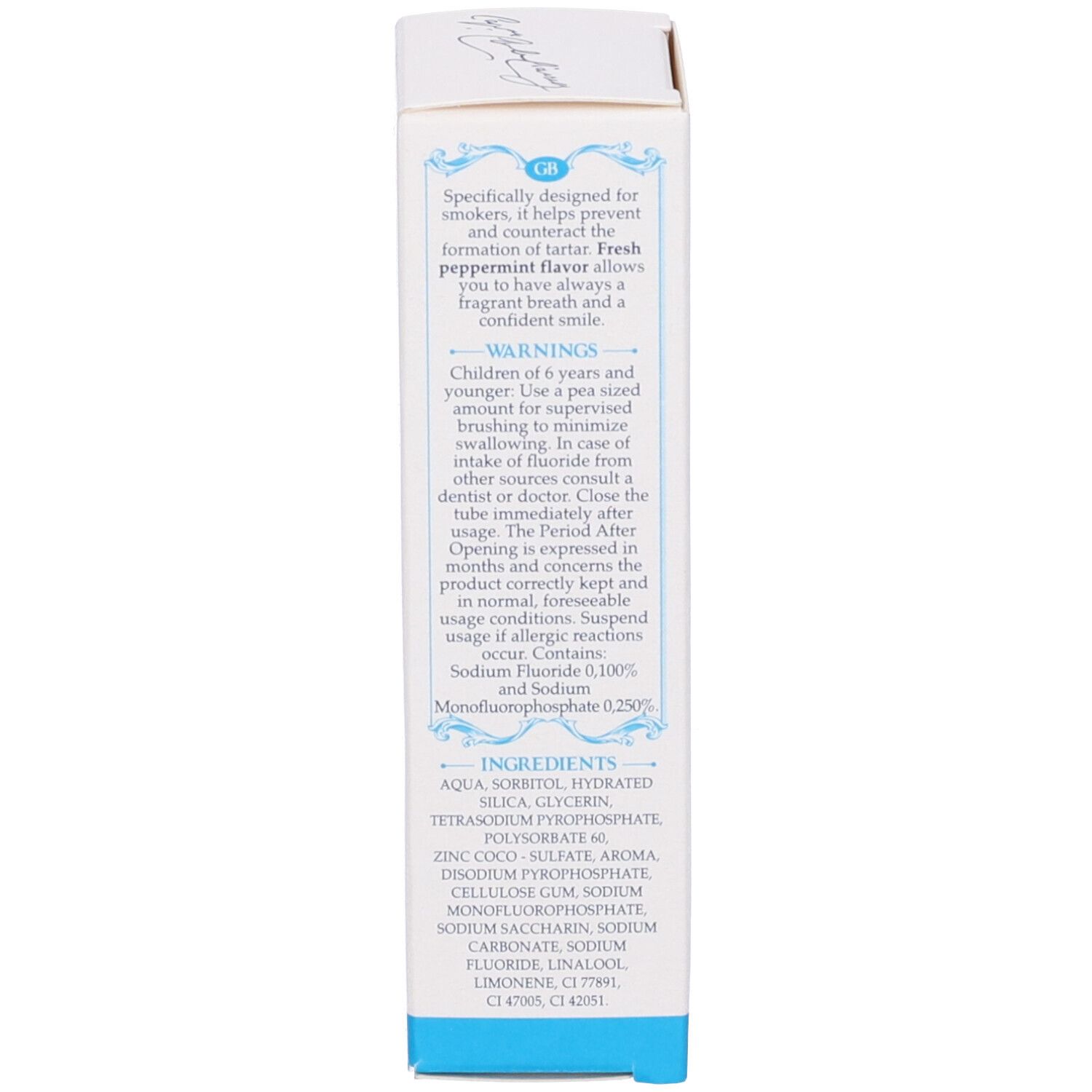 Seite der Zahncreme-Schachtel. Text: Inhaltsstoffe, Warnhinweise, Herstellerinformationen.