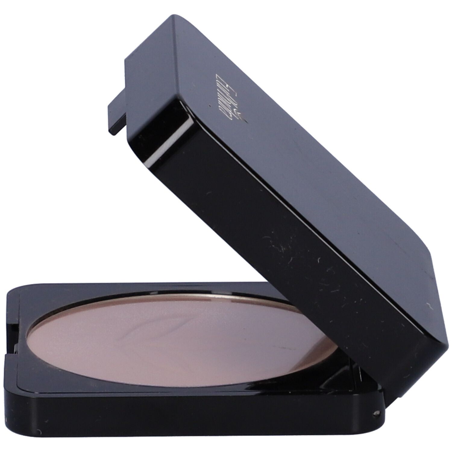 Confezione di cipria compatta, aperta. Astuccio nero con specchio. Cipria marrone chiaro visibile.