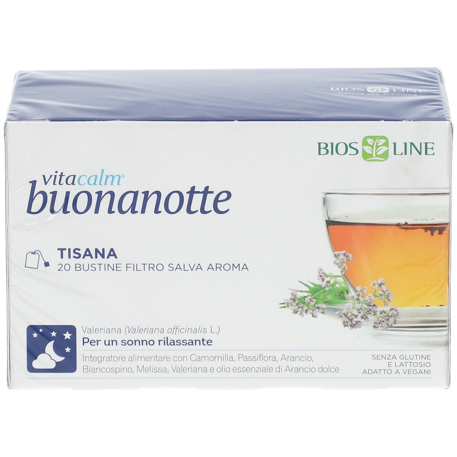 Scatola confezionata VitaCalm Buonanotte Tisana. Scritta: 20 bustine, aroma salvia. Testo: Per un sonno rilassante. Senza glutine, senza lattosio, vegano.