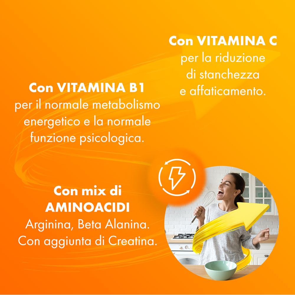 Donna cucina. Freccia gialla. Testo: Con vitamina C, B1, e aminoacidi. Con creatina.
