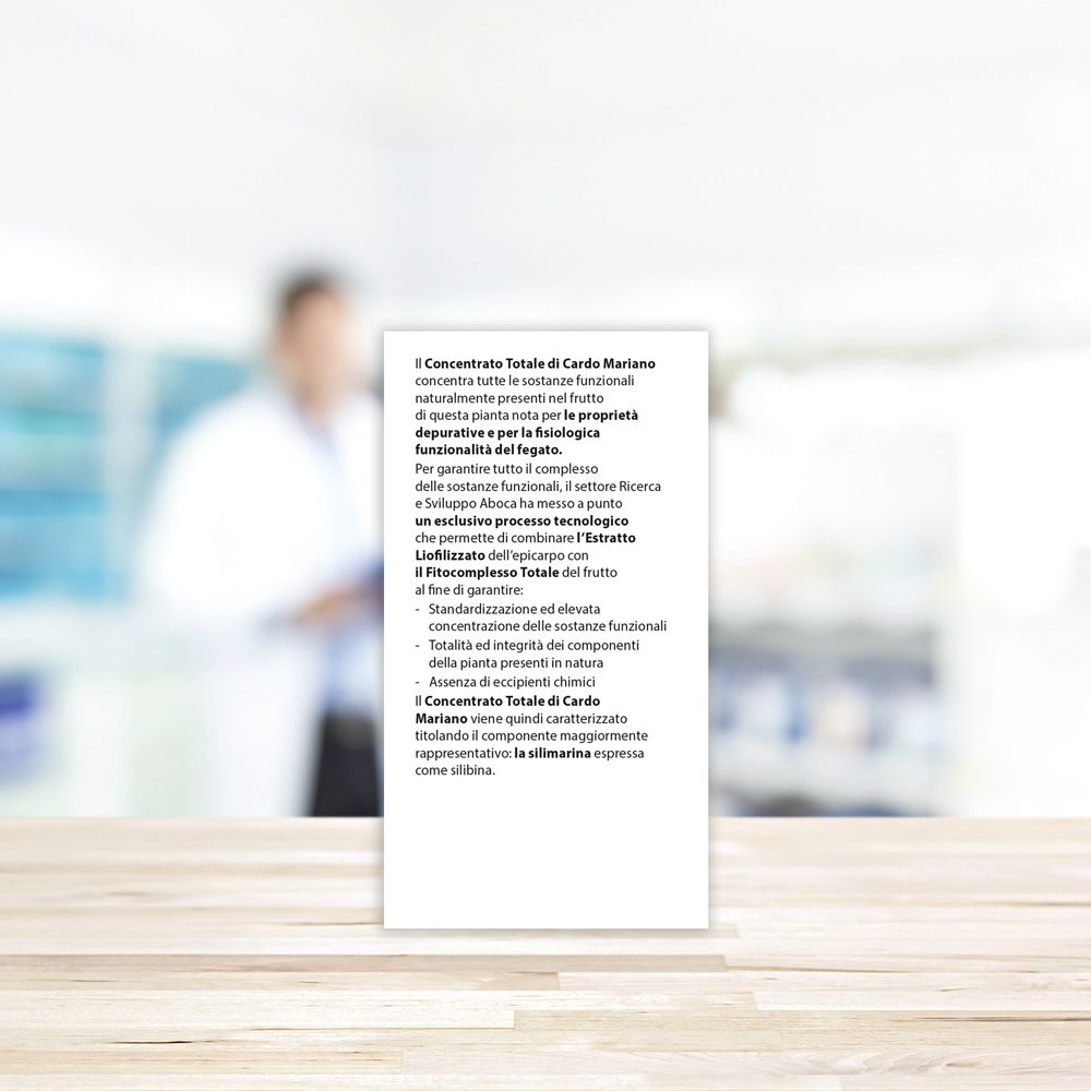Rückseite des Kartons mit Produktinformationen. Text: I Concentrato Totale di Cardo Mariano.