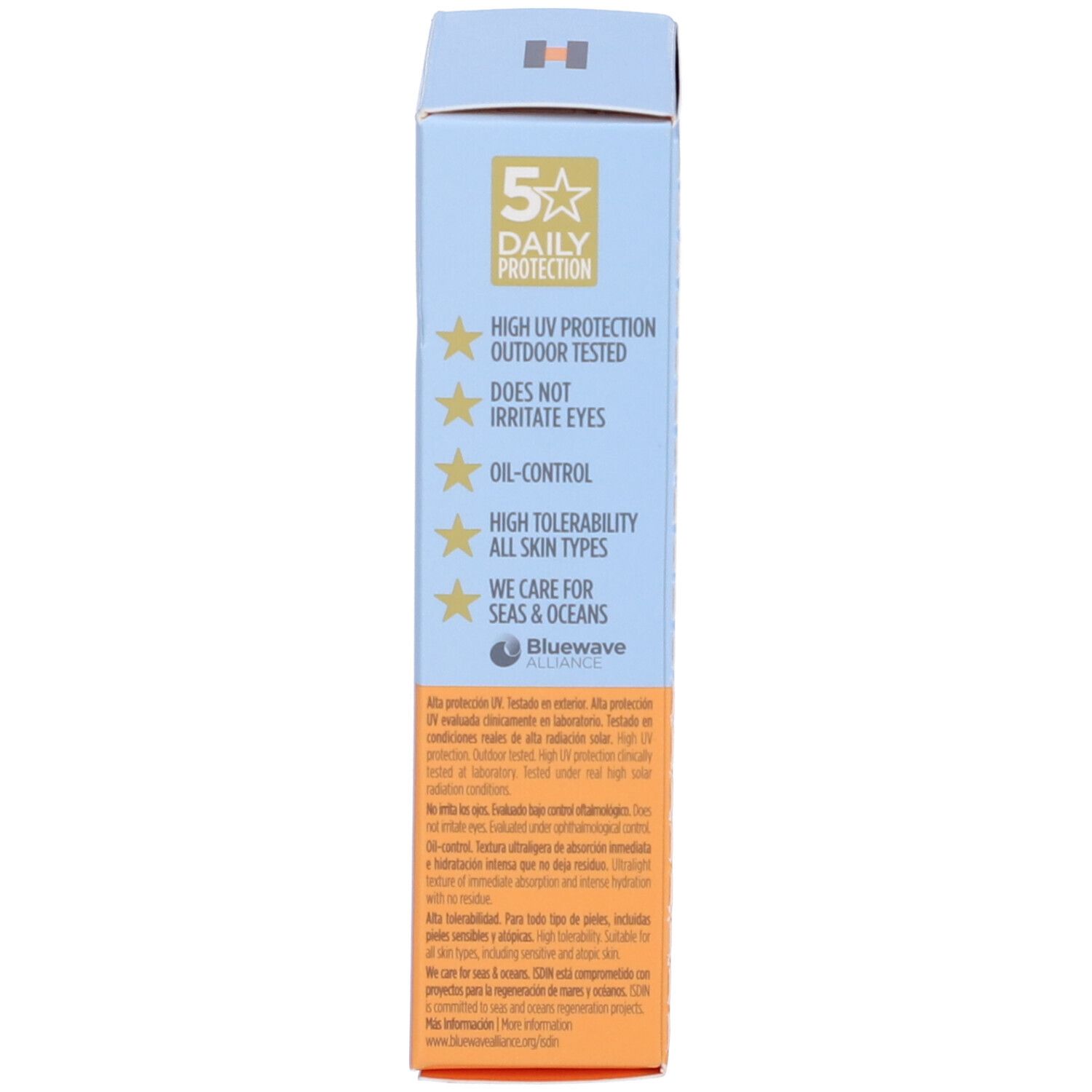 Seite der Verpackung. Aufschrift: 5 Daily Protection, High UV Protection, Oil-Control, High Tolerability.