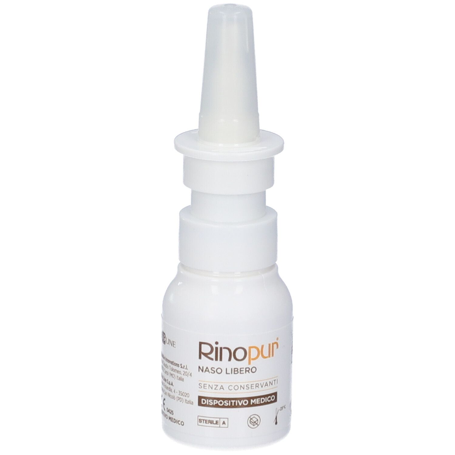 Weiße Flasche mit Sprühkopf. Beschriftung: Rinopur Naso Libero, senza conservanti, Dispositivo Medico.