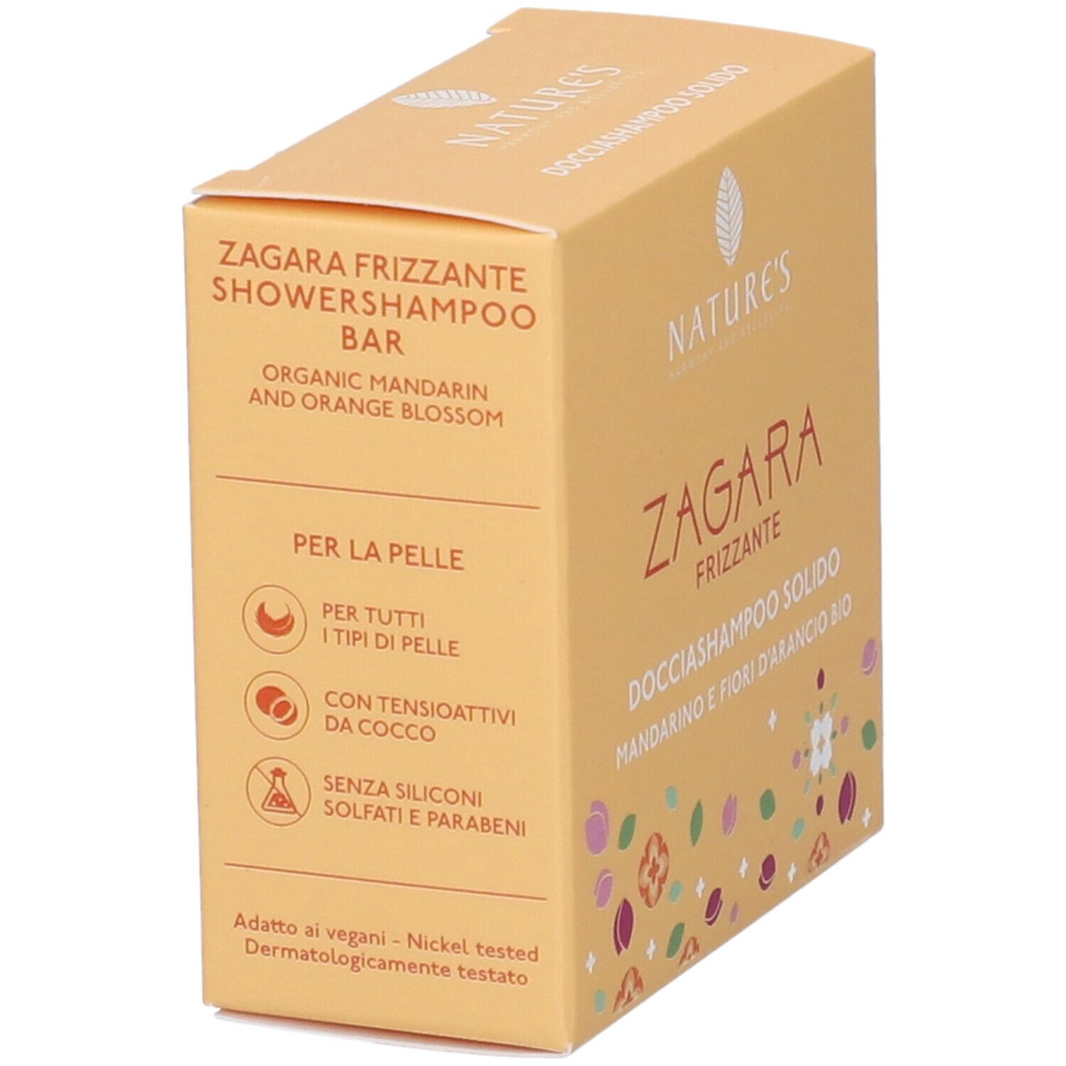 Scatola gialla con informazioni prodotto. Scritto: Zagara Frizzante, ShowerShampoo Bar, Organic Mandarin and Orange Blossom. Vegano.