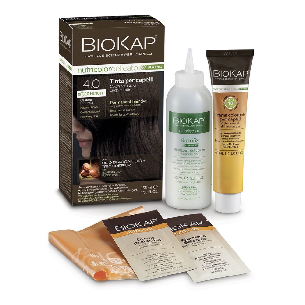 Kit de coloration capillaire. Contient flacons, tubes et sachets. Marque : BioKap.