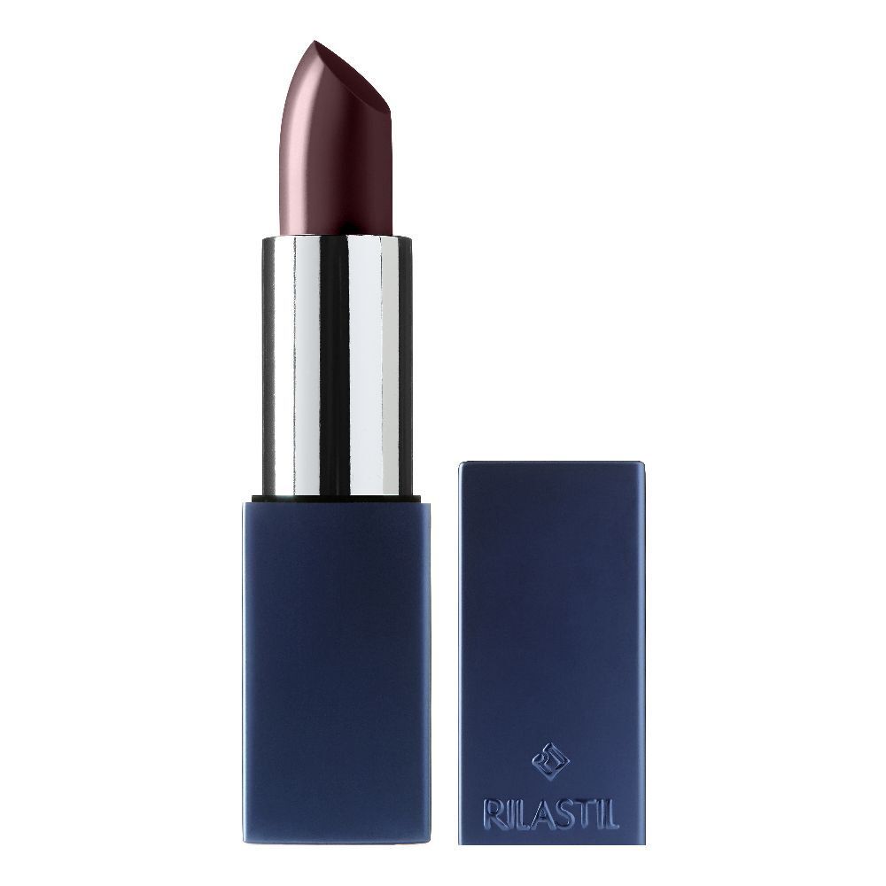 Rossetto bordeaux. Stelo argentato, astuccio e cappuccio blu scuro. Il nome "Rilastil" è visibile sul cappuccio.