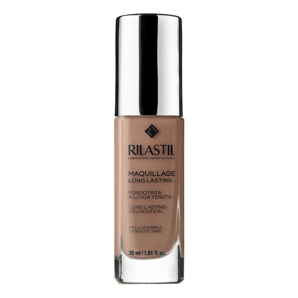 Fondotinta Rilastil. Flacone con tappo argentato. Scritta: Maquillage Long Lasting, Fondotinta a lunga tenuta, 30 ml.