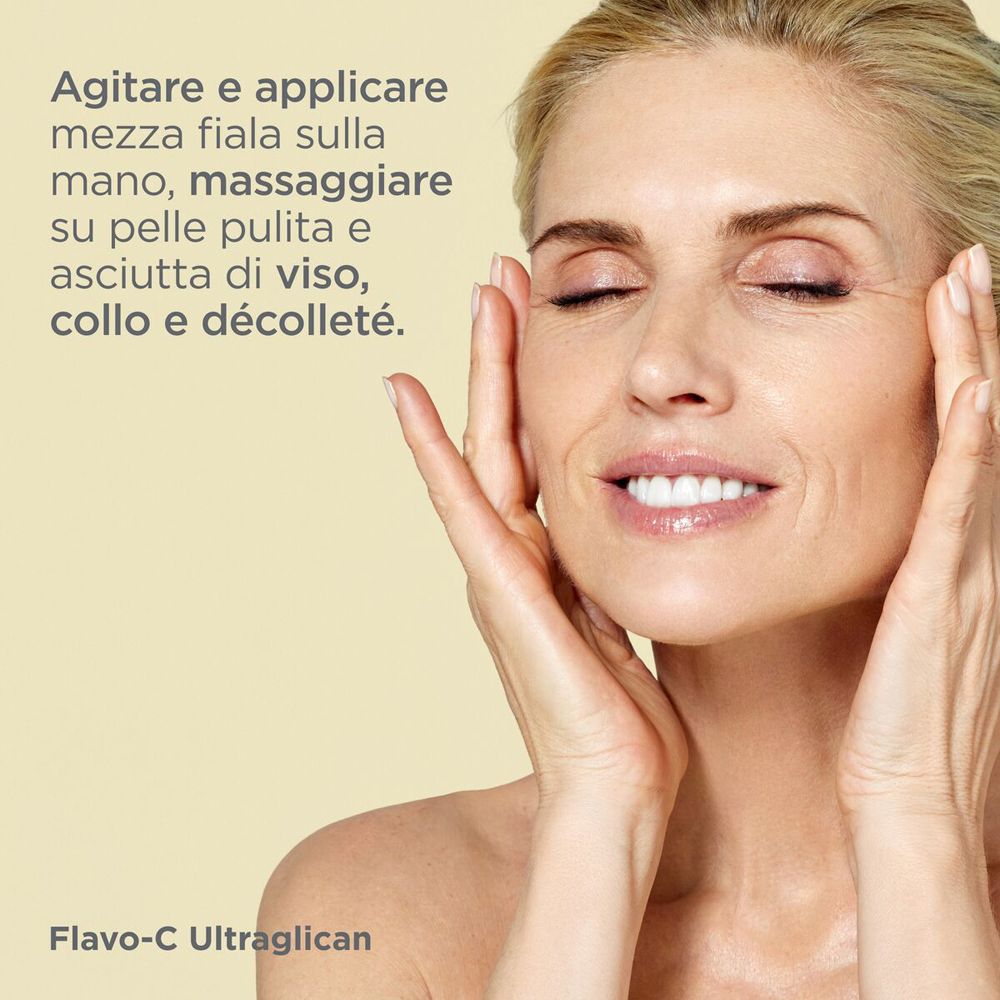 Donna applica il prodotto. Testo: Agitare e applicare mezza fiala su pelle pulita.