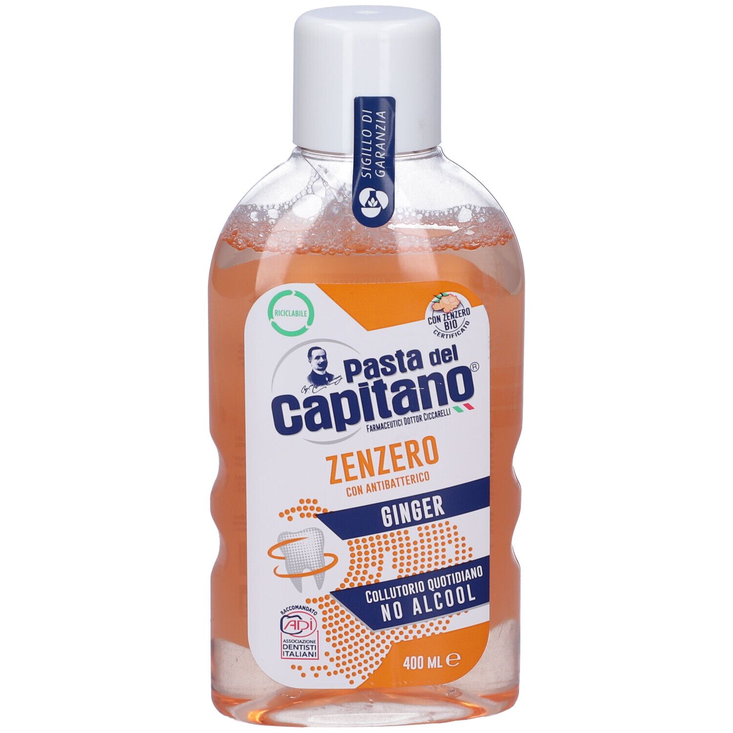 Collutorio Pasta del Capitano. Bottiglia trasparente, tappo bianco. Etichetta con nome prodotto e ingredienti.