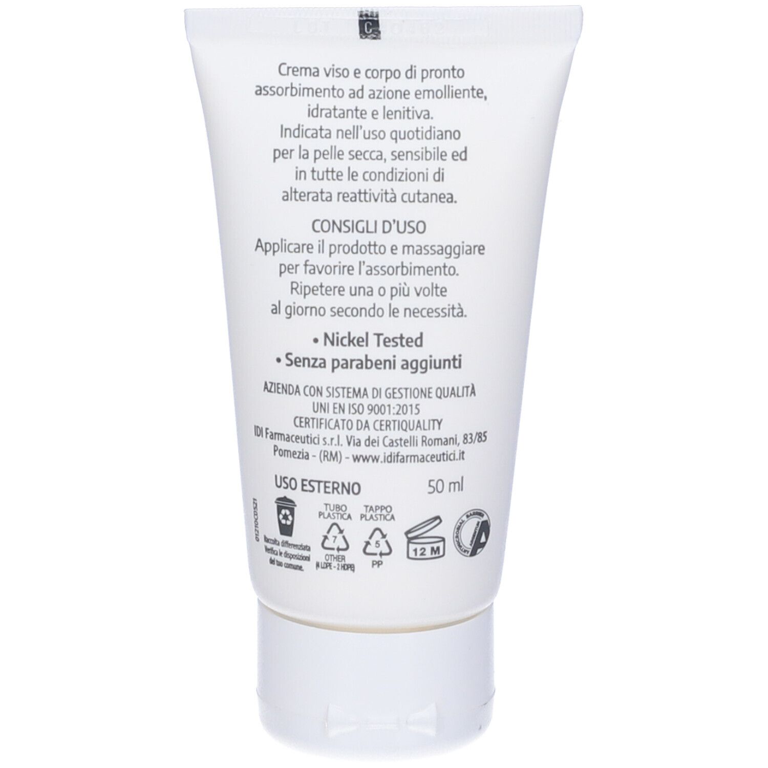 Retro del tubo bianco con testo. Testo: Creme viso e corpo, Nickel Tested, 50 ml. Simboli di riciclaggio.