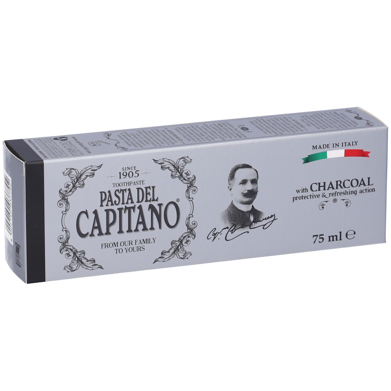 Scatola di dentifricio, leggermente angolata. Logo: Pasta del Capitano, con carbone attivo, 75 ml. Prodotto in Italia.