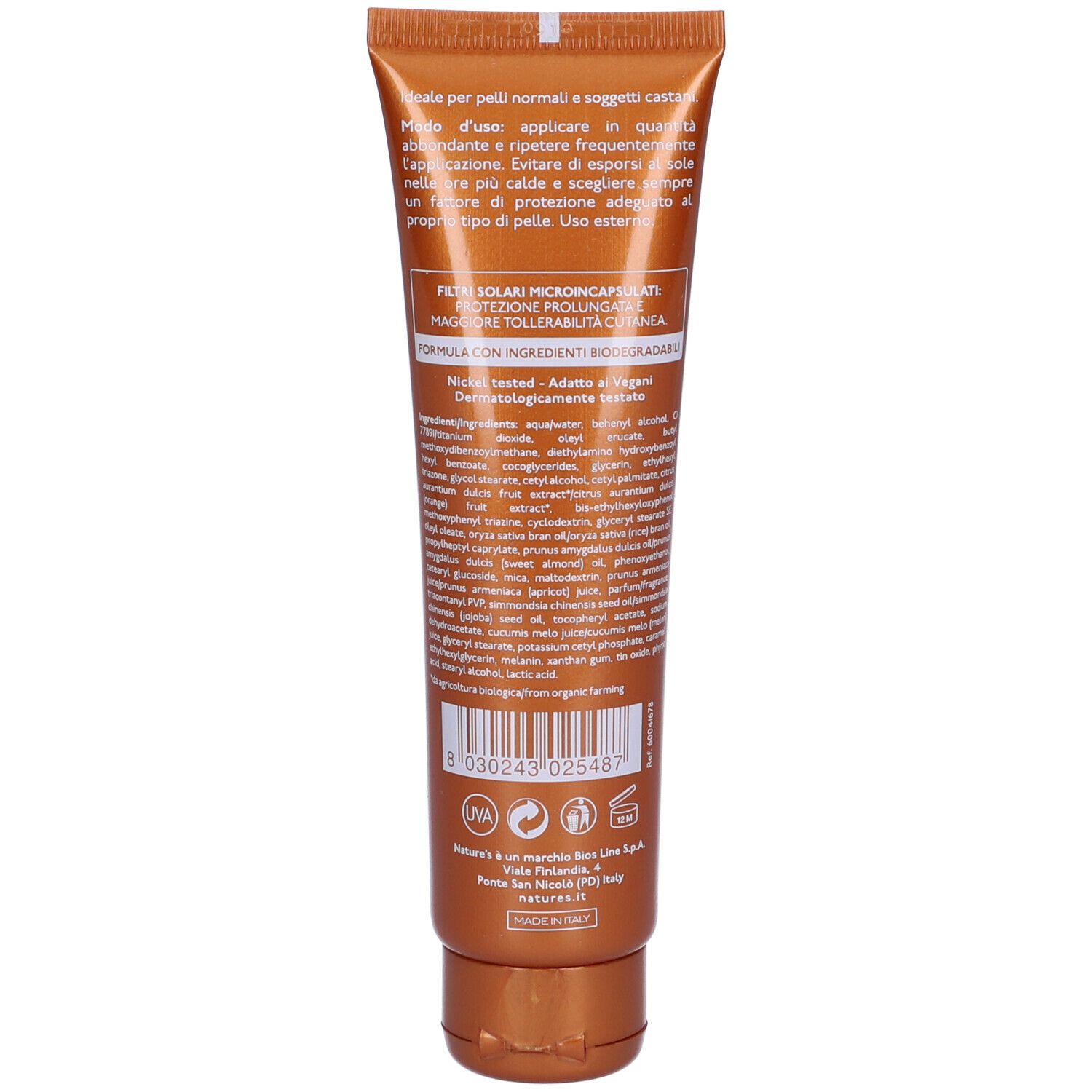 Retro del tubo marrone NATURE'S Crema Solare SPF15. Testo e ingredienti. Codice a barre e informazioni produttore.