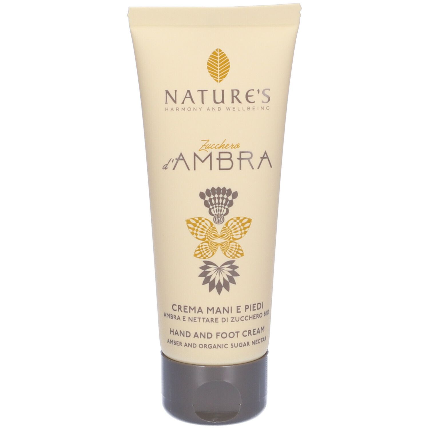 Tubo crema con nome e logo del prodotto. Crema mani e piedi. Tubo beige con tappo grigio scuro. Testo in italiano e inglese.
